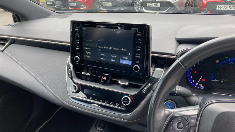 Toyota Corolla 1.8 VVT-i Hybrid Icon Tech 5dr CVT Hybrid Estate